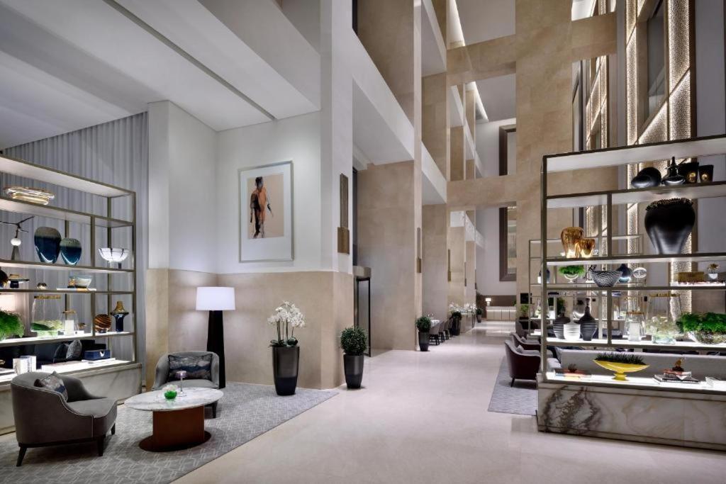 Westminster Dubai Mall Экстерьер фото The lobby